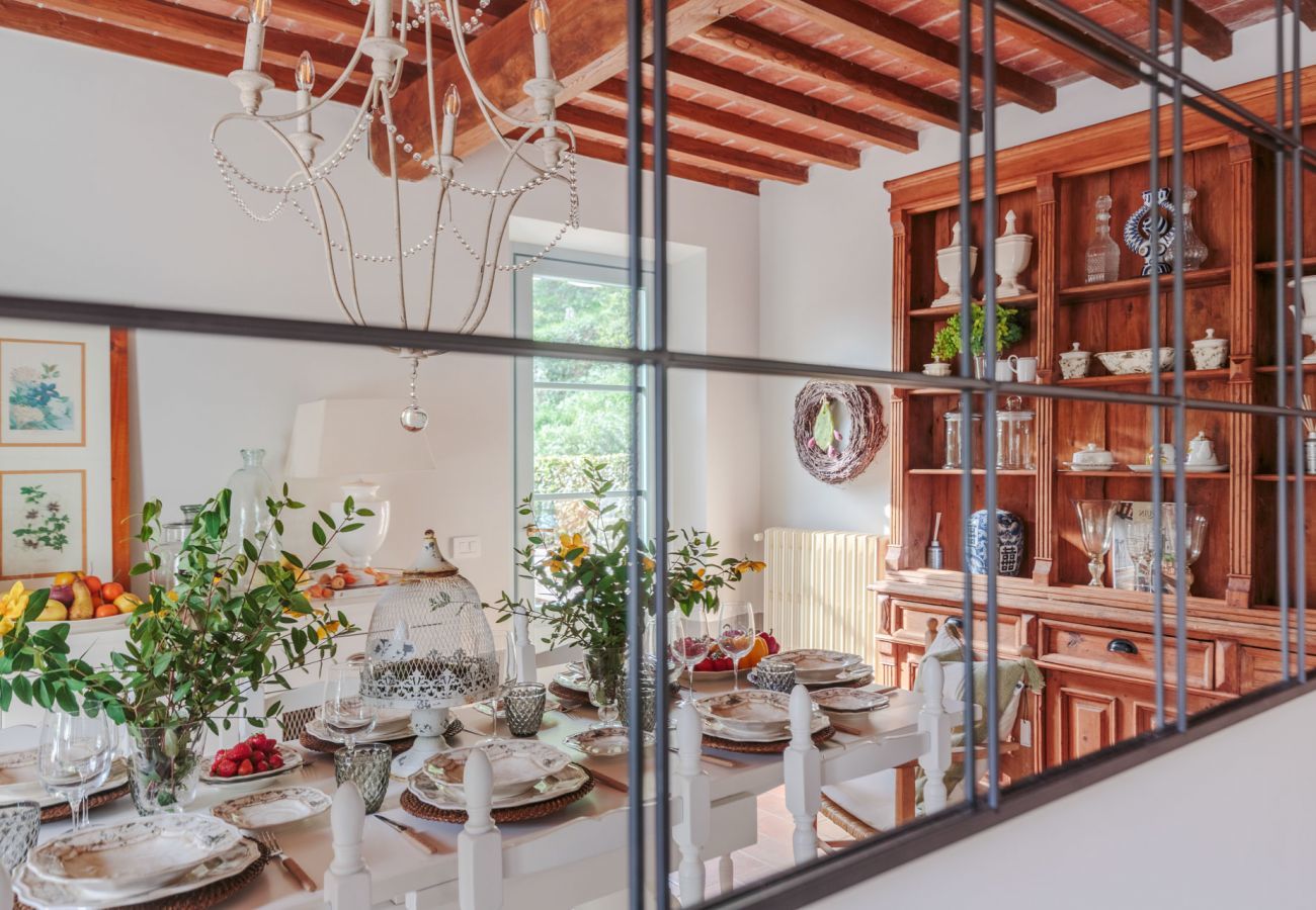 Villa à Lamporecchio - Villa Veranda with shared Pool in a Borgo