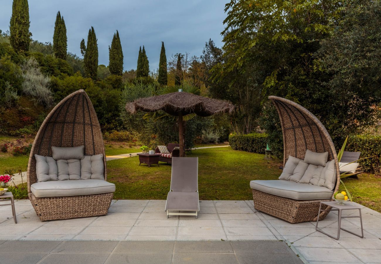 Villa à Lamporecchio - Villa Veranda with shared Pool in a Borgo