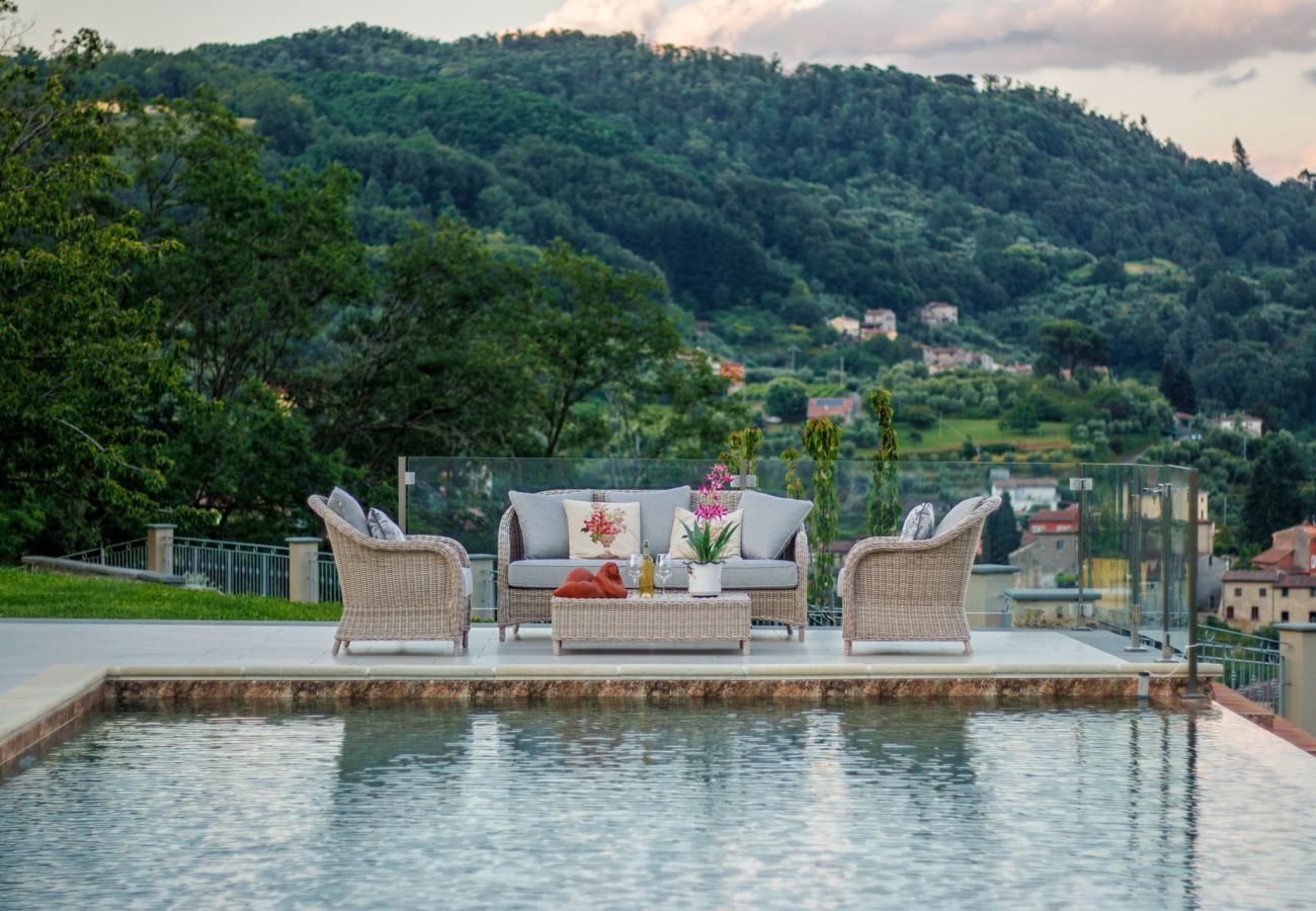 Villa à Pescaglia - Villa Grema, a Farmhouse with Private Infinity Pool between Lucca and the Beach