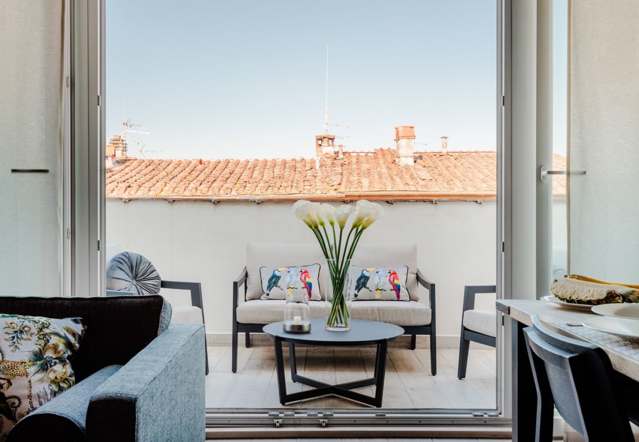 Appartement à Lucques - Casa Marta, Luxury 2 Bedrooms Apartment with Terrace Inside the Walls of Lucca