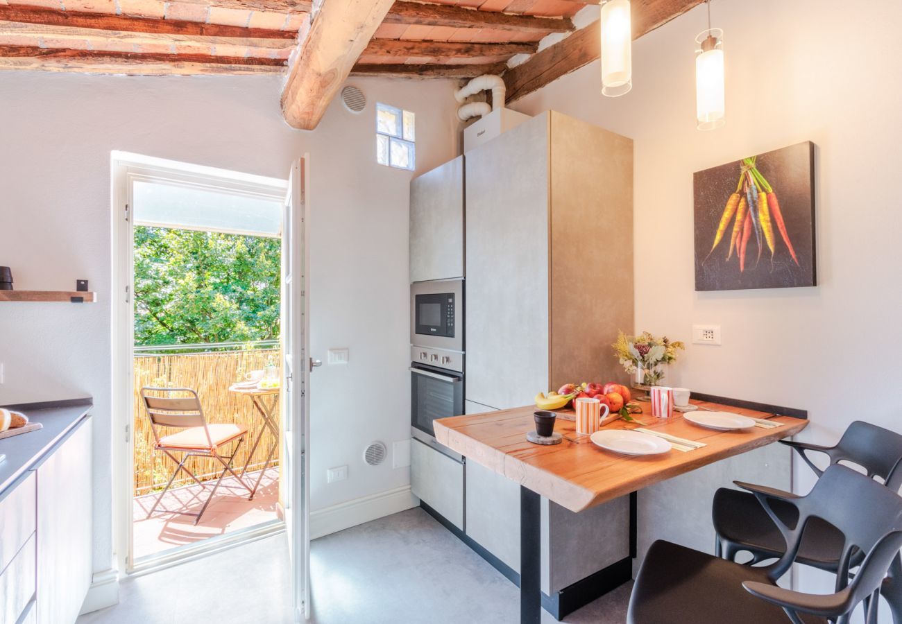 Appartement à Lucques - Casa Ledesma, modern apartment for 4 guests with balcony inside the walls of Lucca