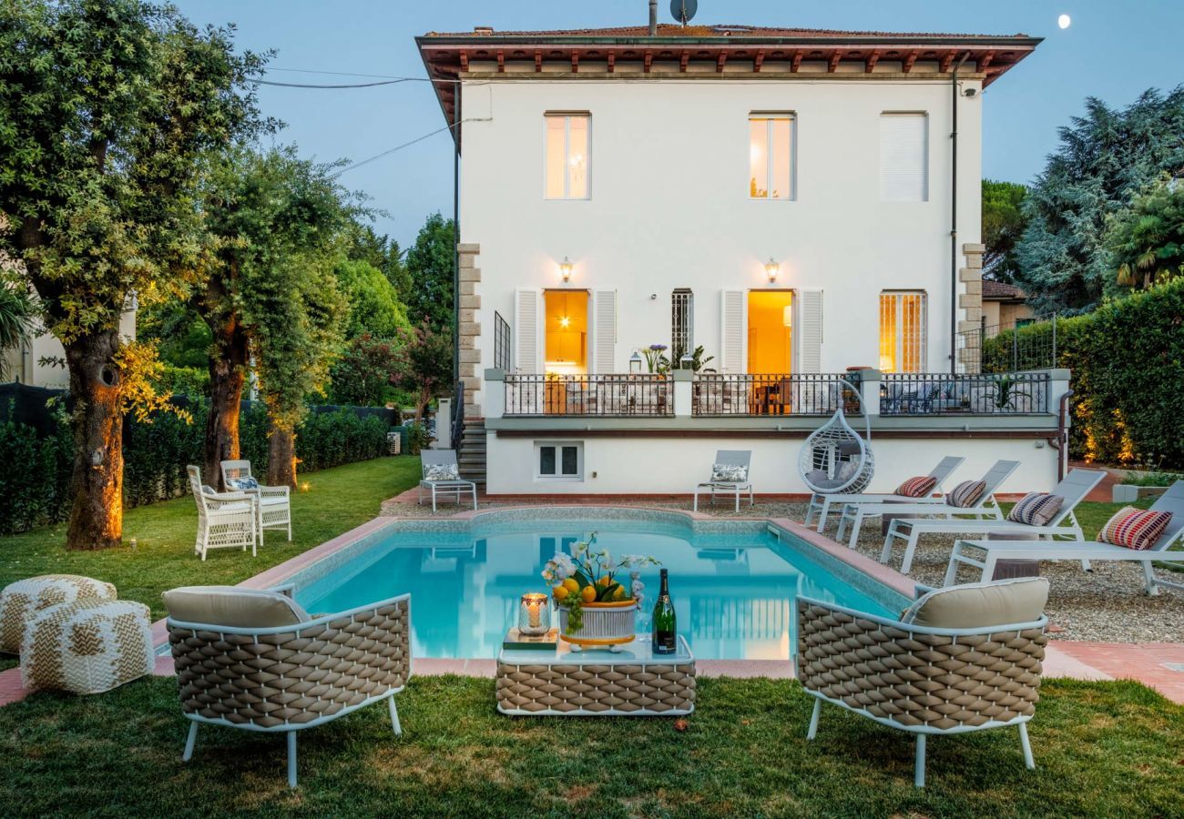 Villa à Lucques - Villa Buonamici, a Luxury Villa with Pool in a walking distance from Lucca