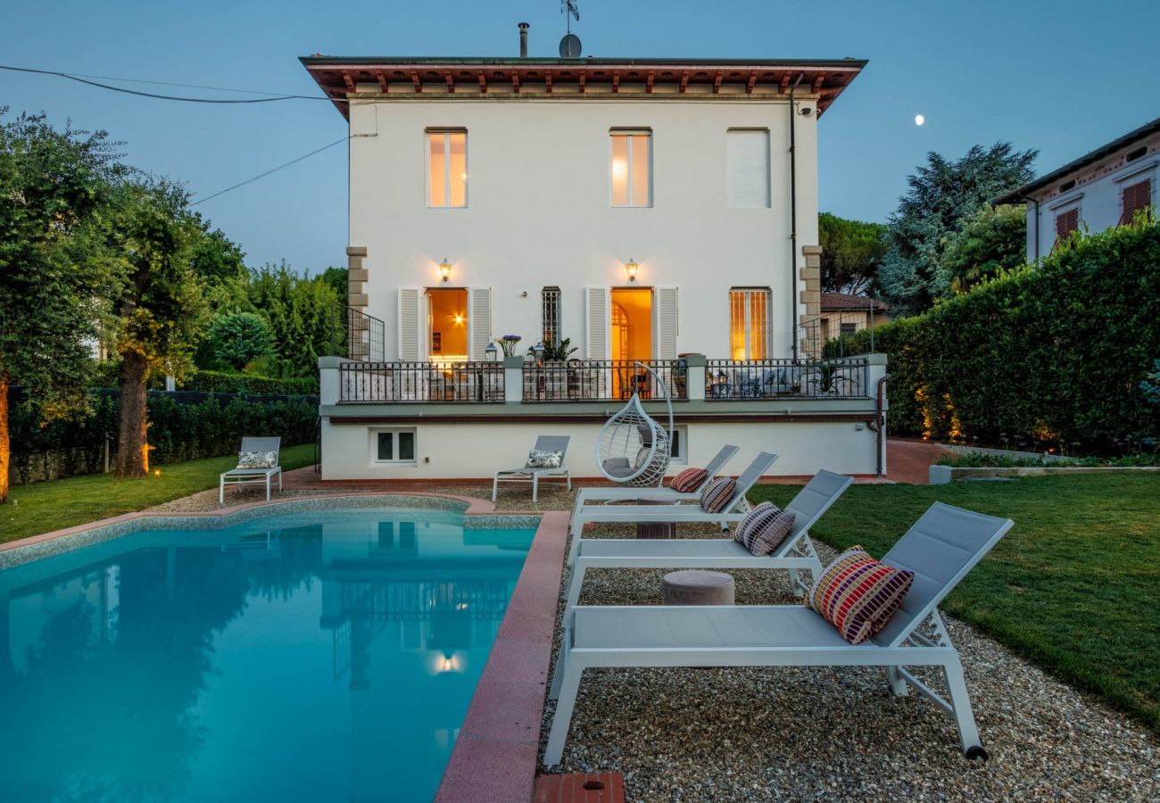 Villa à Lucques - Villa Buonamici, a Luxury Villa with Pool in a walking distance from Lucca