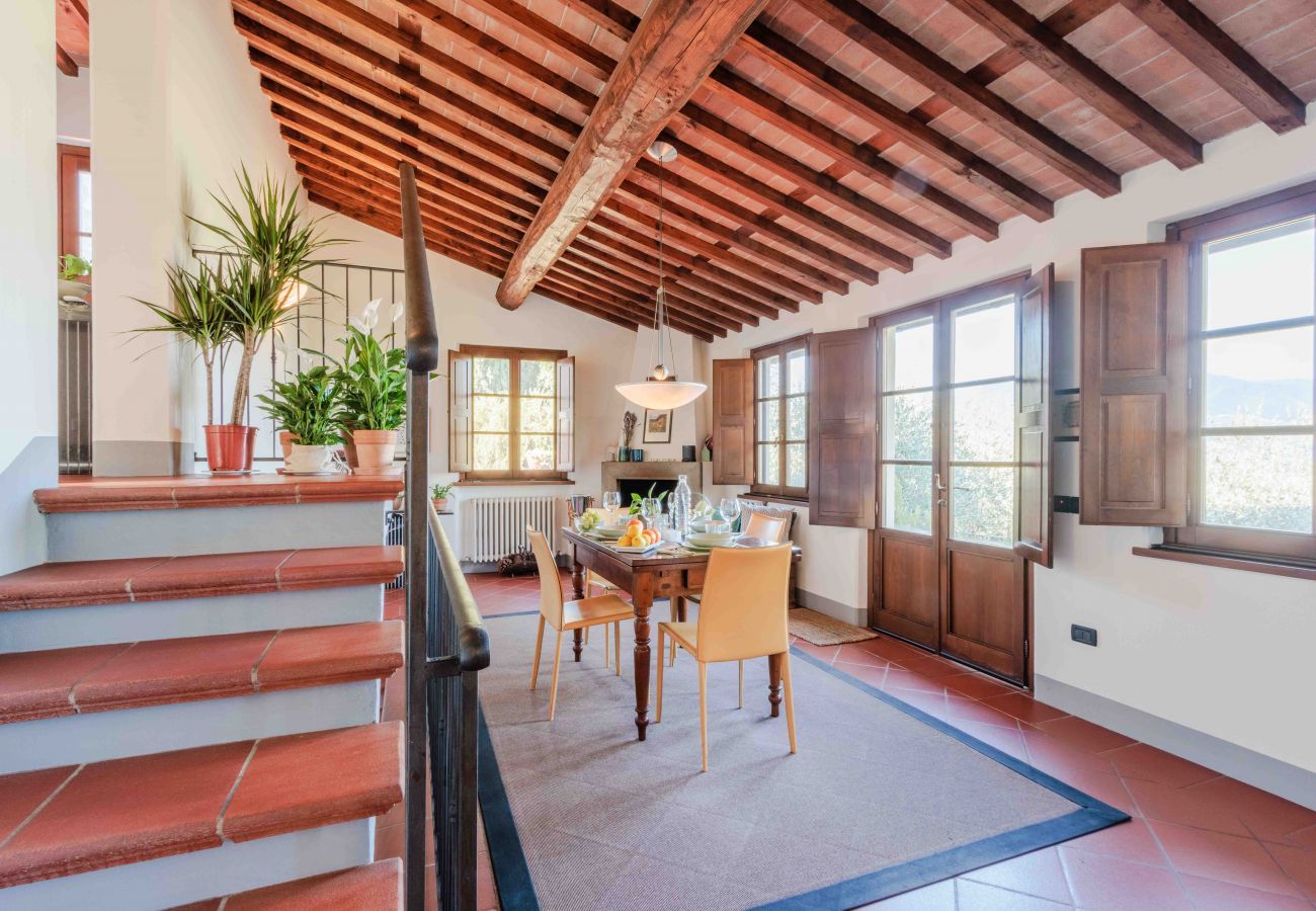 Villa à Lucques - Villa Debby, 2 bedrooms Farmhouse with Pool on the Hills of Lucca