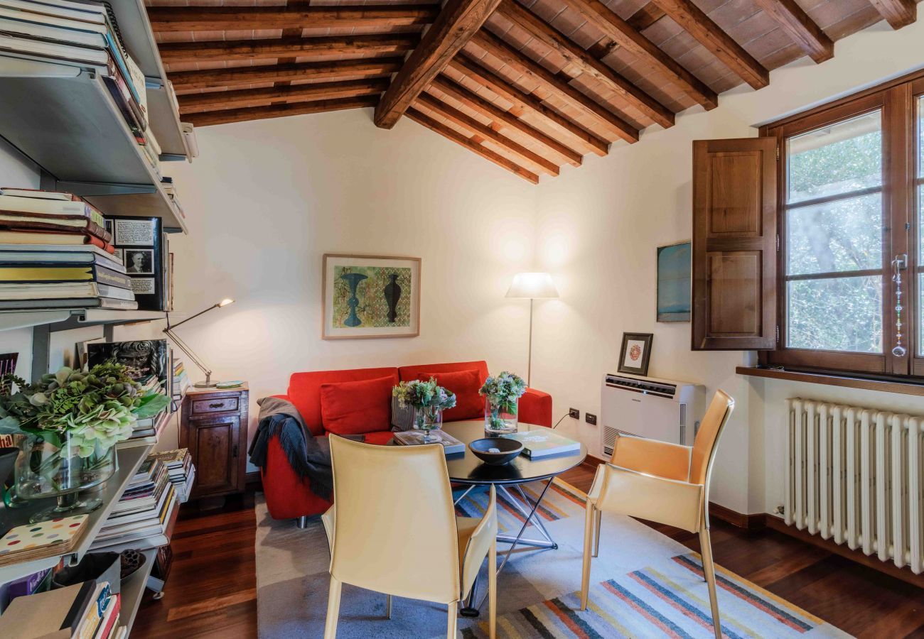 Villa à Lucques - Villa Debby, 2 bedrooms Farmhouse with Pool on the Hills of Lucca