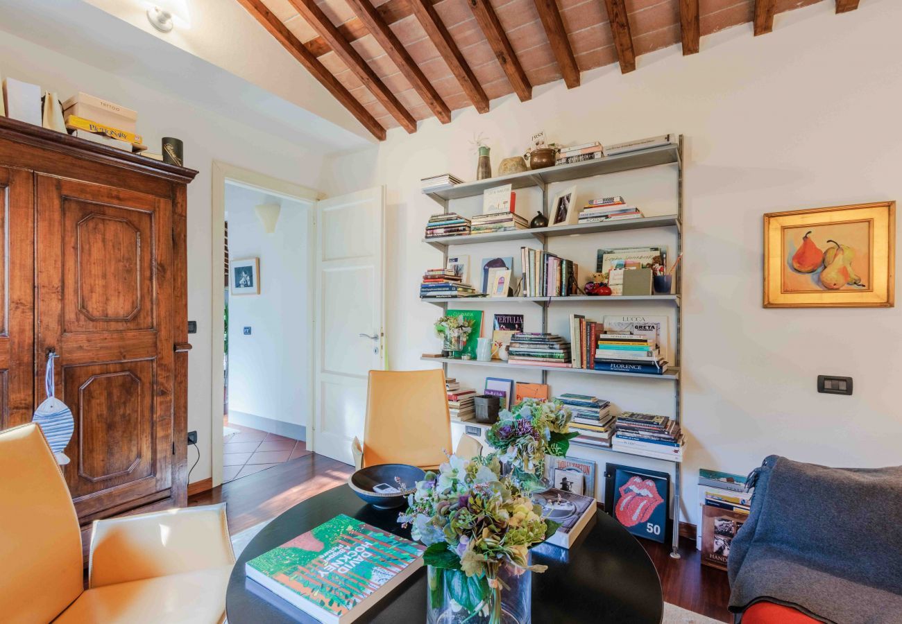 Villa à Lucques - Villa Debby, 2 bedrooms Farmhouse with Pool on the Hills of Lucca