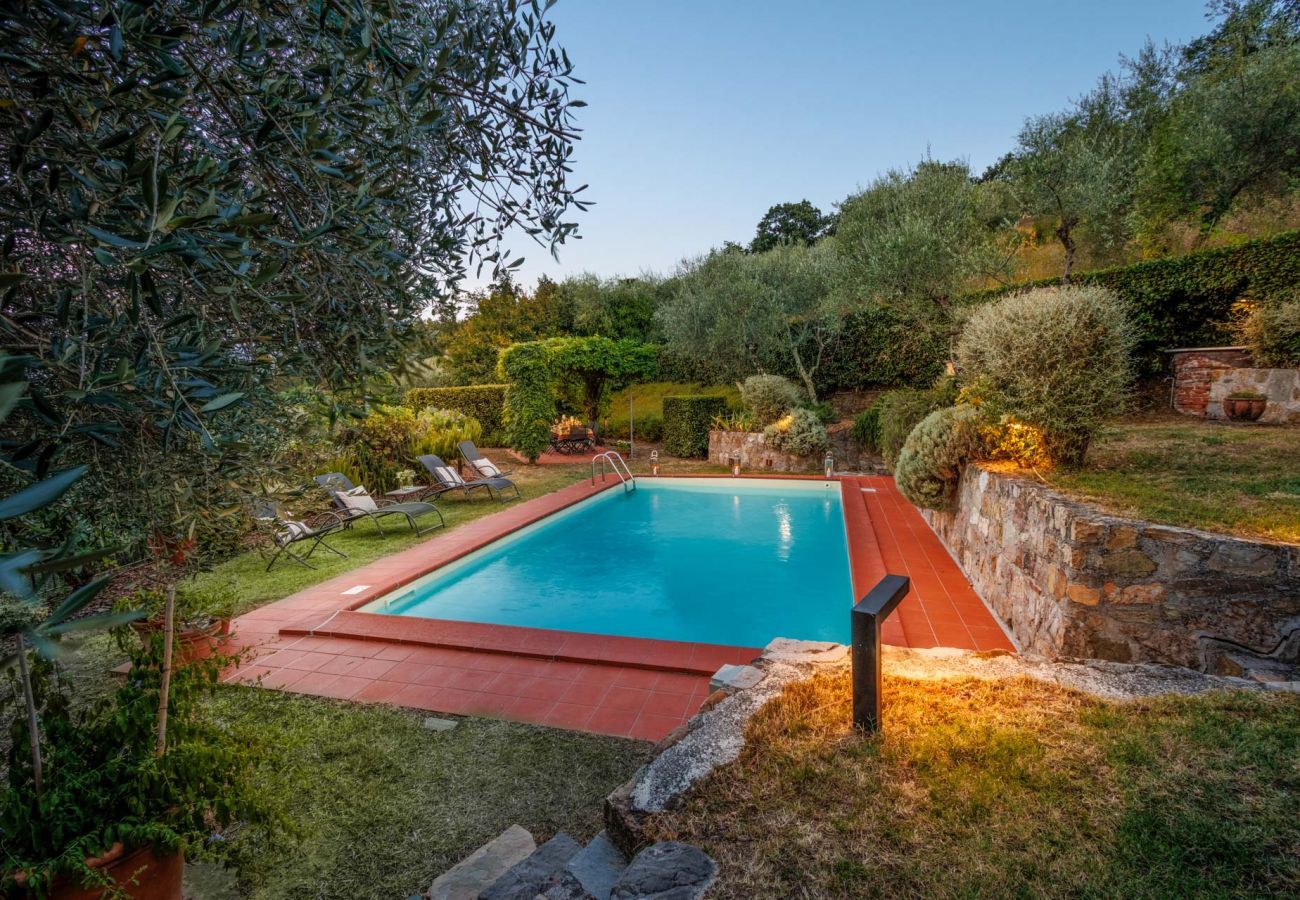 Villa à Lucques - Villa Debby, 2 bedrooms Farmhouse with Pool on the Hills of Lucca