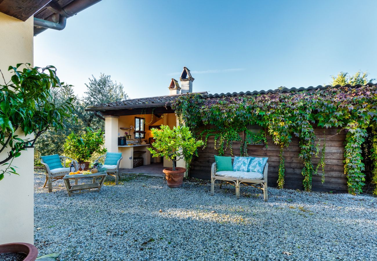 Villa à Lucques - Villa Amore, a Romantic Hilltop Farmhouse in Lucca