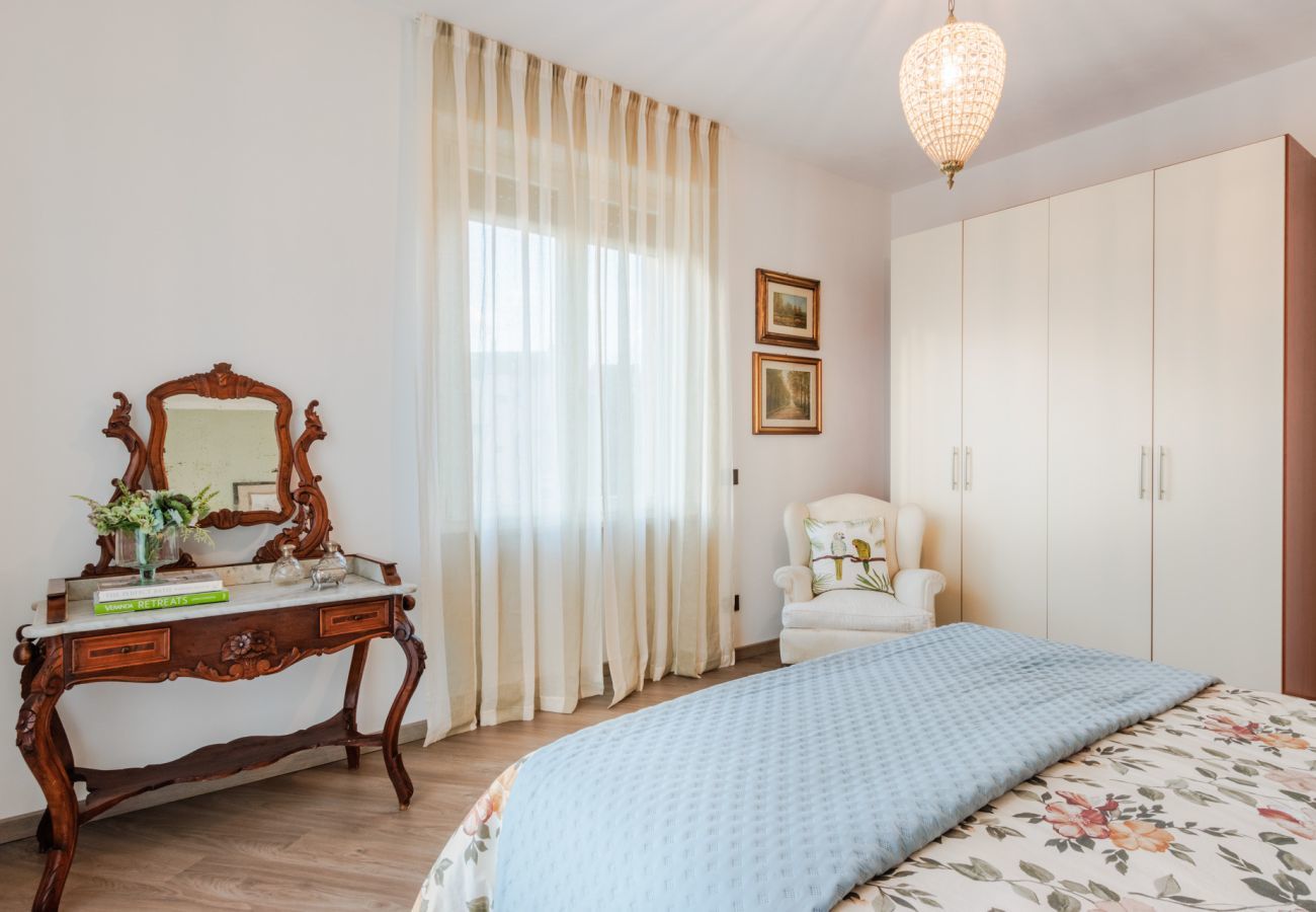 Appartement à Lucques - Modern 3 Bedrooms Apartment with Terrace inside the Walls of Lucca