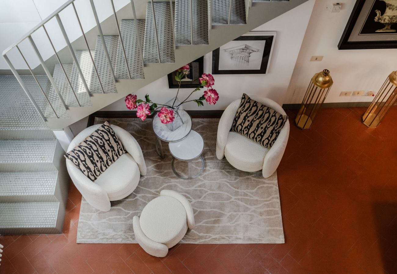 Appartement à Lucques - Modern Panoramic Penthouse with Elevator inside the Walls of Lucca