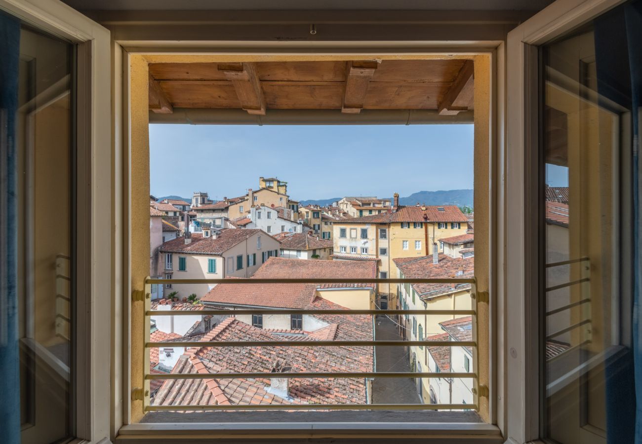 Appartement à Lucques - De Nobili Penthouse, Luxury Apartment with Elevator inside the Walls of Lucca