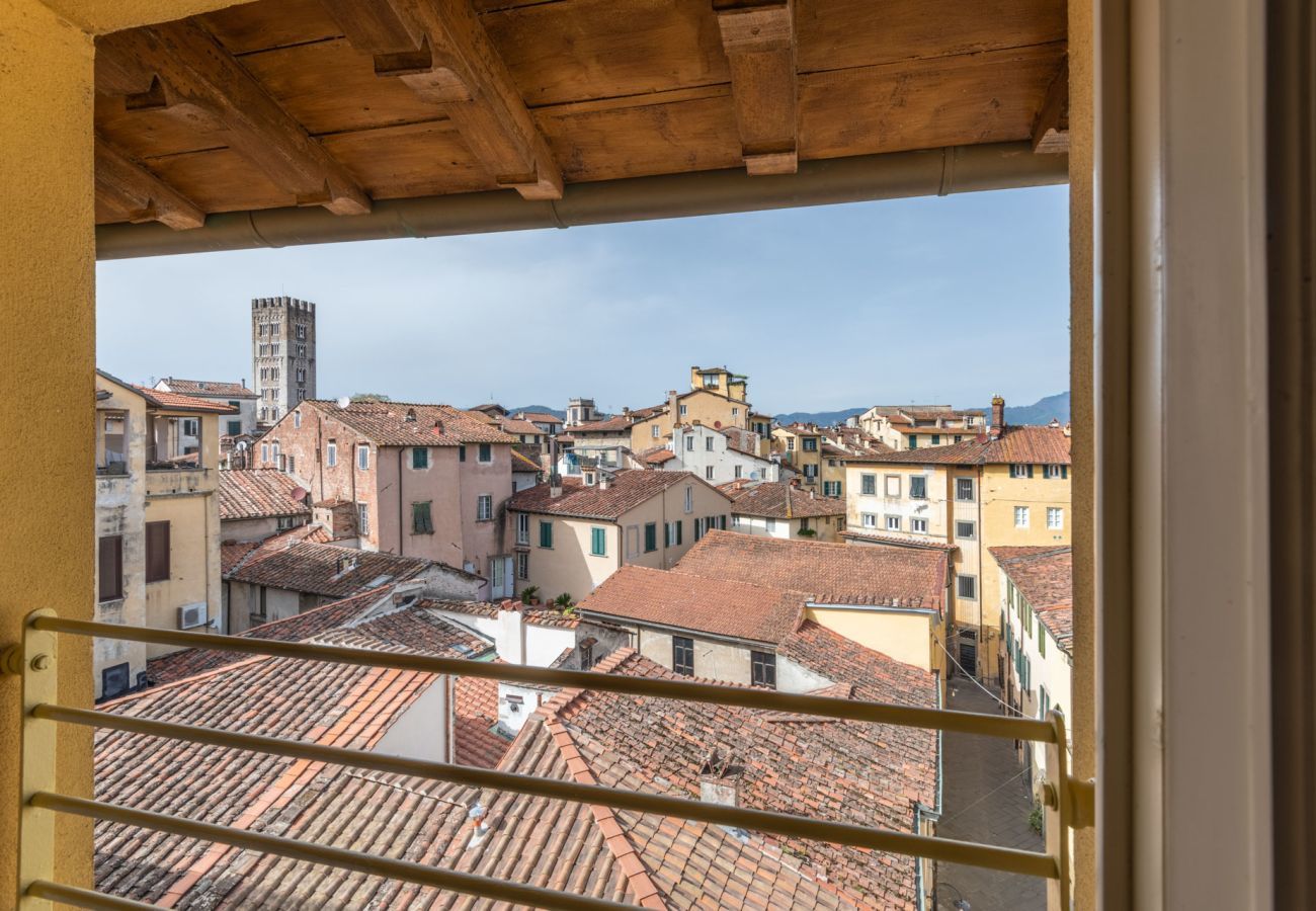 Appartement à Lucques - De Nobili Penthouse, Luxury Apartment with Elevator inside the Walls of Lucca