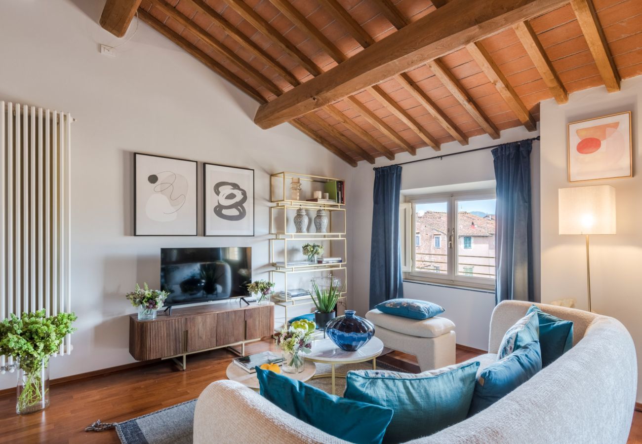 Appartement à Lucques - De Nobili Penthouse, Luxury Apartment with Elevator inside the Walls of Lucca