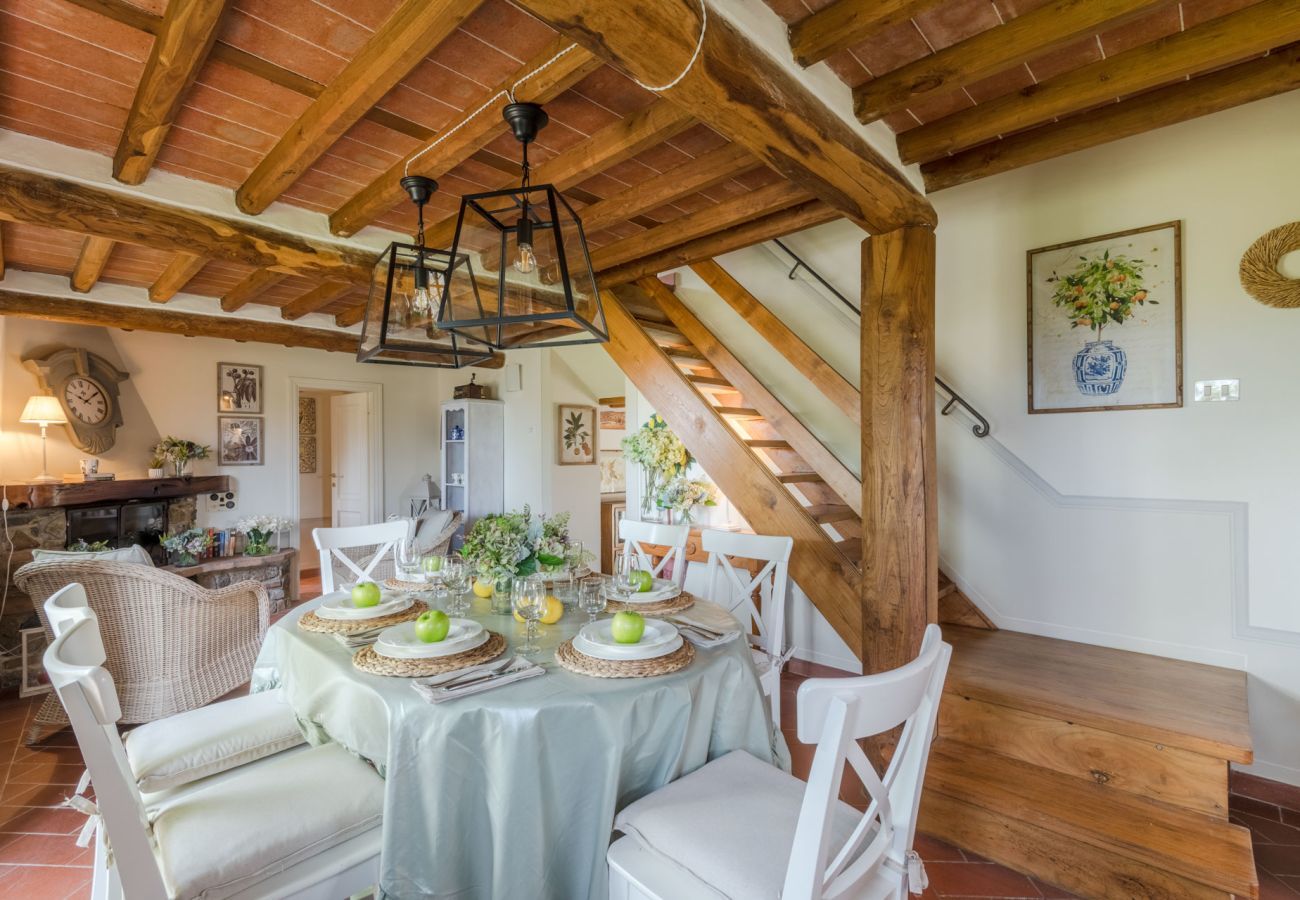 Villa à Pescaglia - Charming Farmhouse with Private Pool and View in Lucca